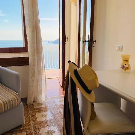 Bed & Breakfast Acquamarina Massa Lubrense